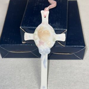 3 boxes of this beautiful ceramic cross
